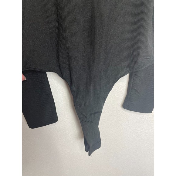 ASTR The Label Medium Rib Multi Back Cutout Bodysuit In Black Long Puff Sleeve - Picture 11 of 16